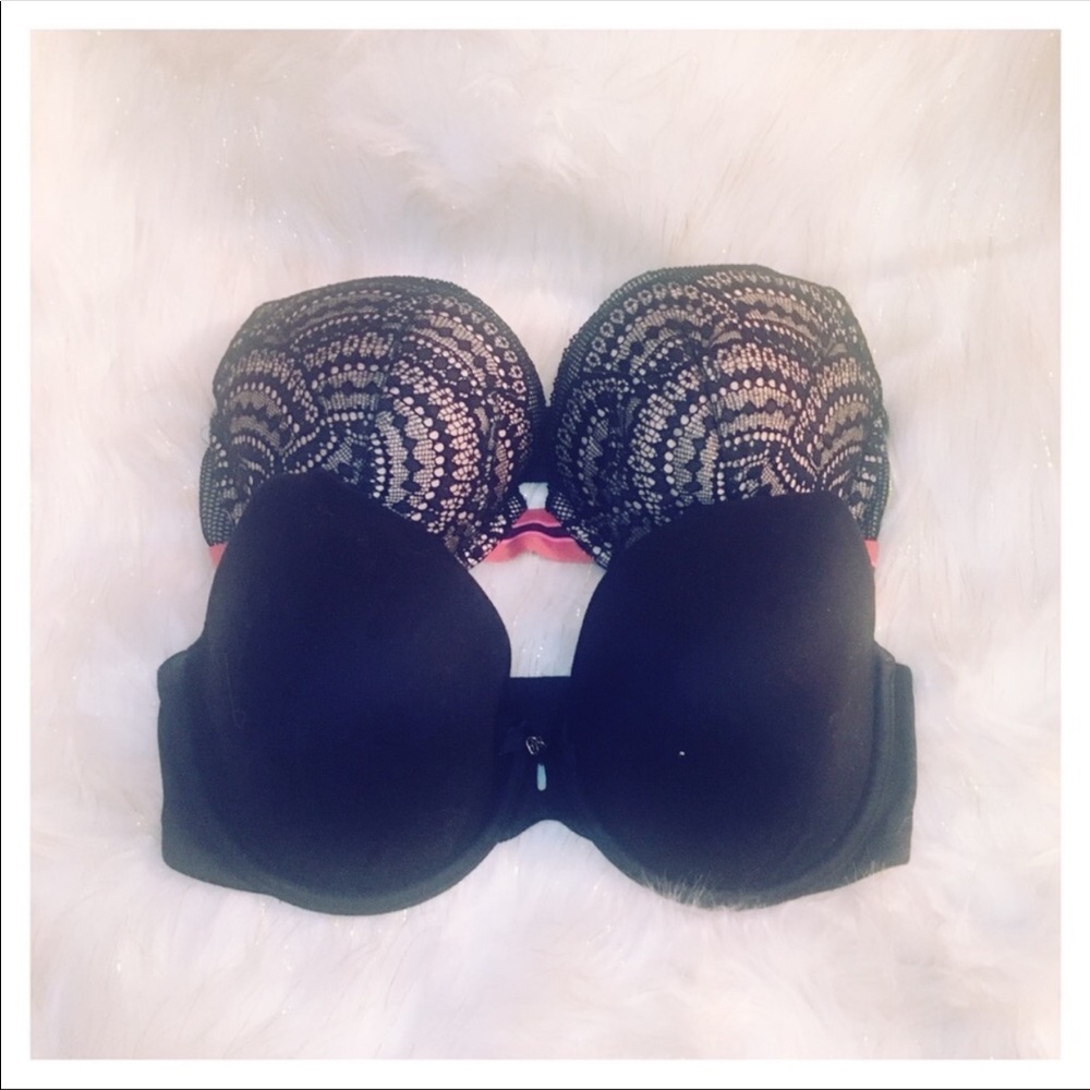 Lot of 2: Victoria’s Secret Very Special Push-Bra